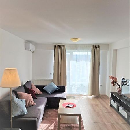 Star Airport Residence โอโตเปนี ภายนอก รูปภาพ