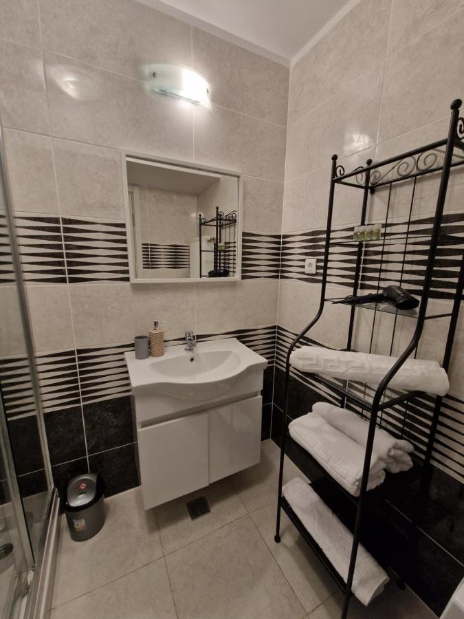 Star Airport Residence โอโตเปนี ภายนอก รูปภาพ